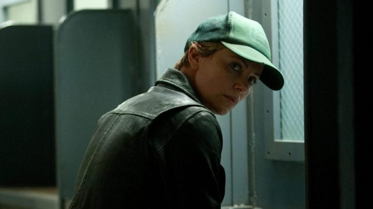 Lugares Escuros: HBO está trabalhando em adaptação para TV do filme de Charlize Theron