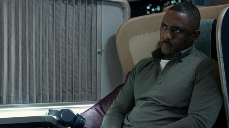 Sequestro no Ar 2ª temporada é confirmada pela Apple, e Idris Elba emite declaração