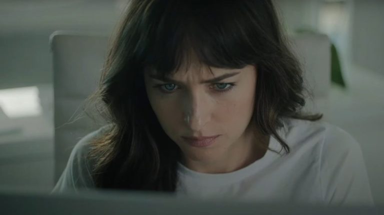 Am I Ok? Filme com Dakota Johnson ganha trailer e data de lançamento